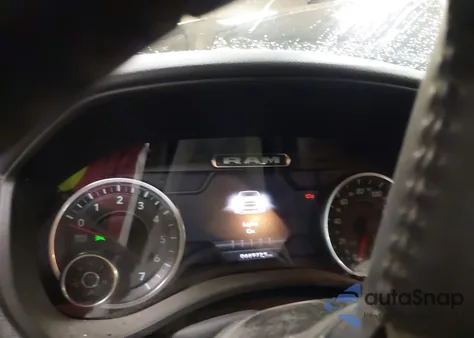 2022 Ram 1500 Big Horn 4X4 6'4 Box from USA, damaged, VIN 1C6SRFBT2NN224283